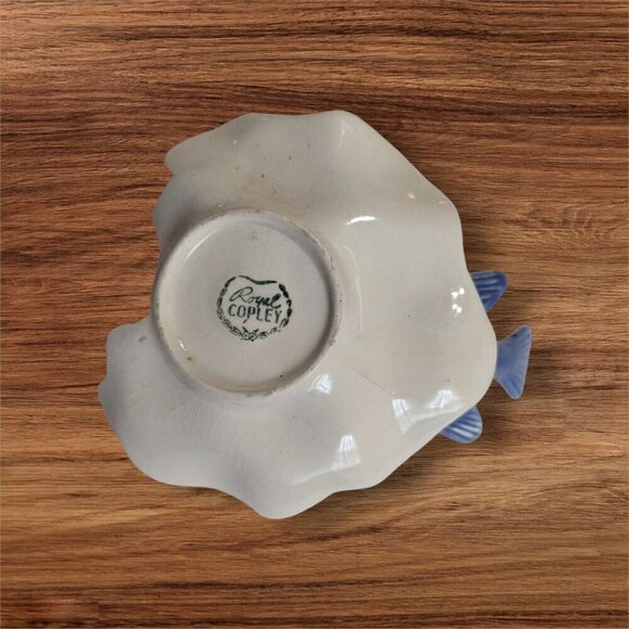 vtg Royal Copley Lotus Trinket/Soap Dish W/Perched Bluebird, dresser bathroom - Picture 6 of 6